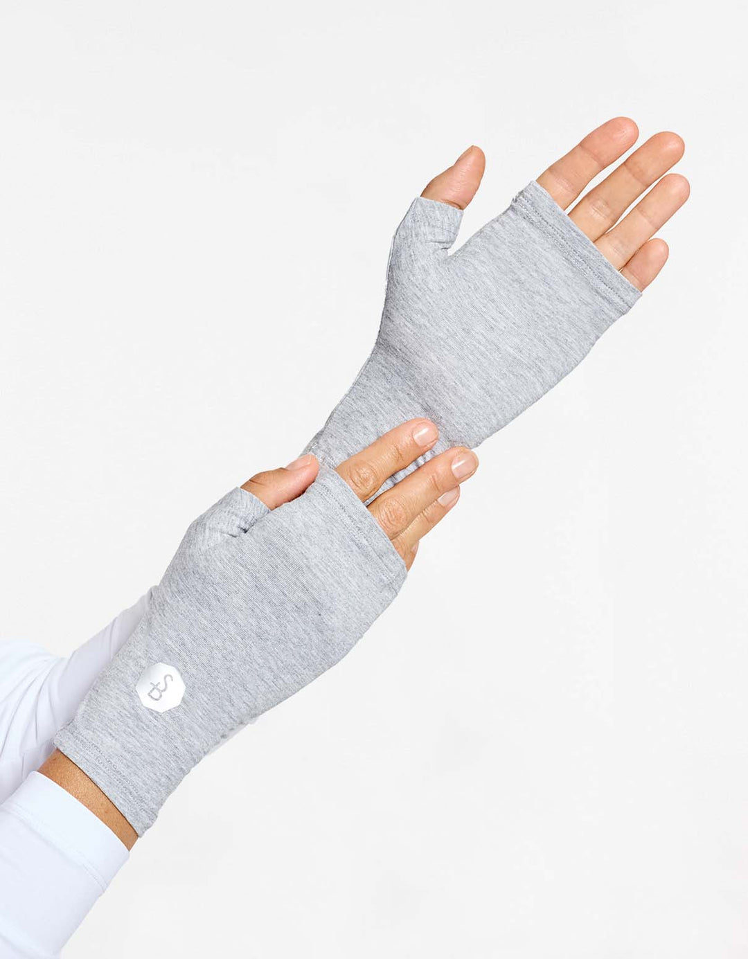 W HAND COVERS