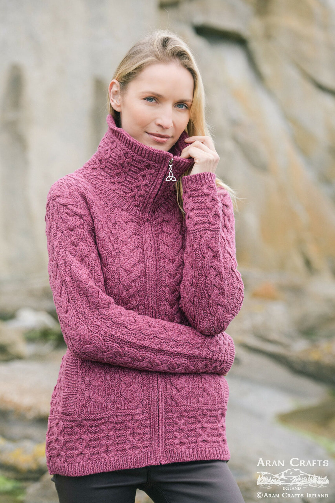 W LOUISBURGH ZIP HIGHNECK SWEATER
