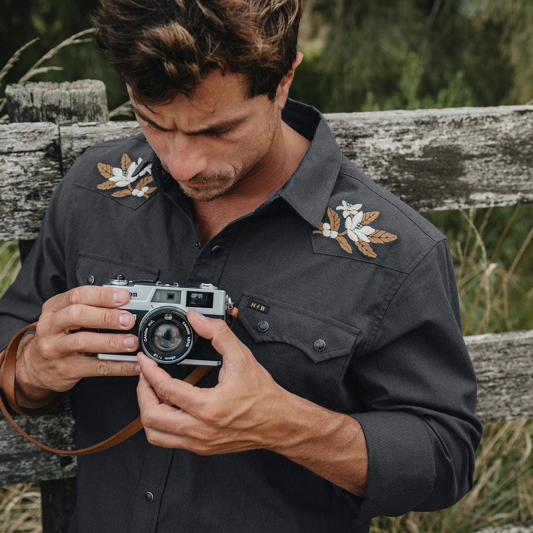 Boone Mountain Sports - M CROSSCUT DELUXE SNAPSHIRT
