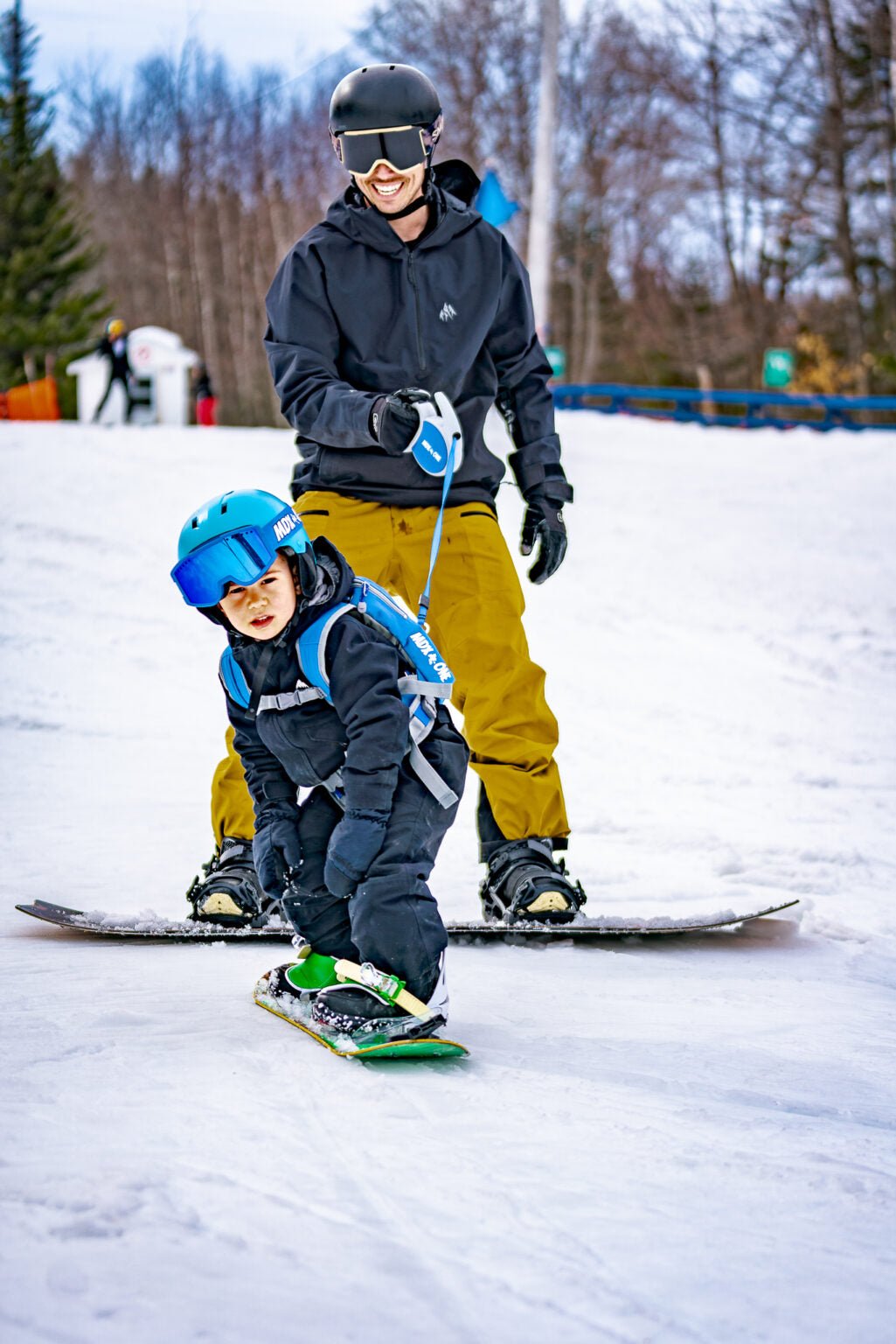 Boone Mountain Sports - THE ONE SNOWBOARD/SKI BACKPACK W/ RETRACTABLE ROPE