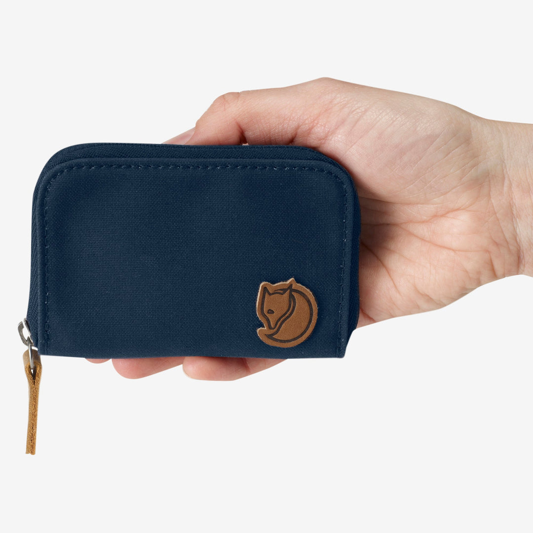 Boone Mountain Sports - ZIP CARD HOLDER